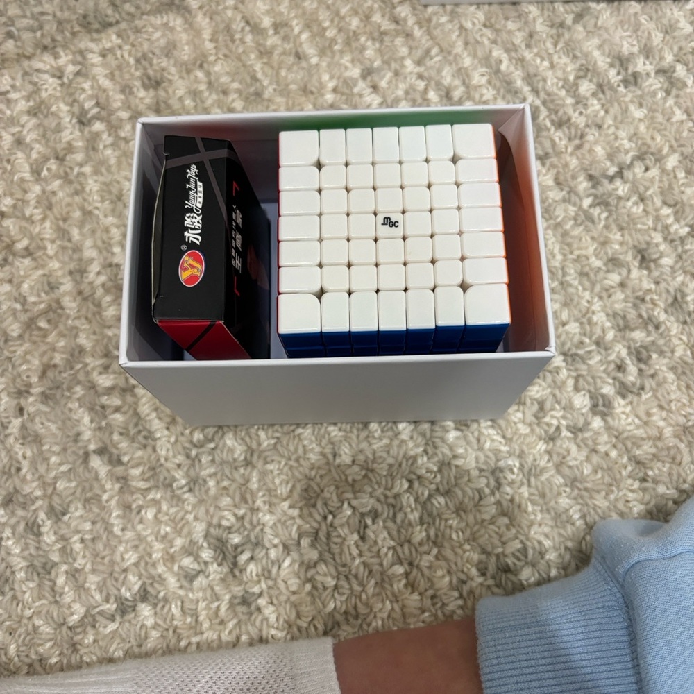 GAN Cube with Blue Pouch - Picture 8 of 13
